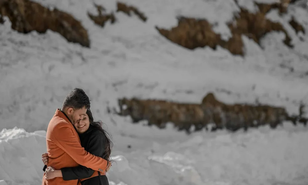 Kashmir Honeymoon Package